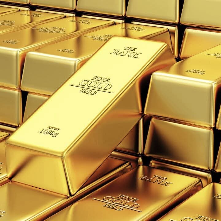 الذهب يرتفع بعد موجة التهديدات الجمركية