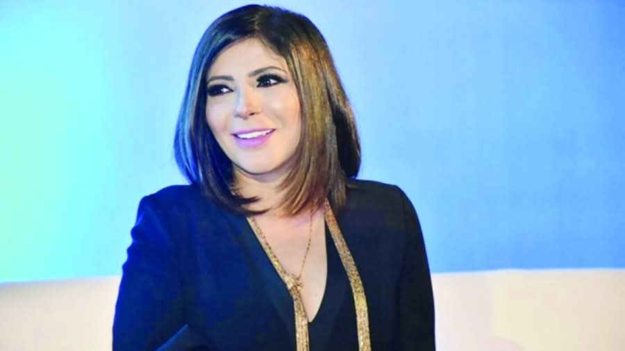 إلزام منى زكي بدفع 3 ملايين جنيه