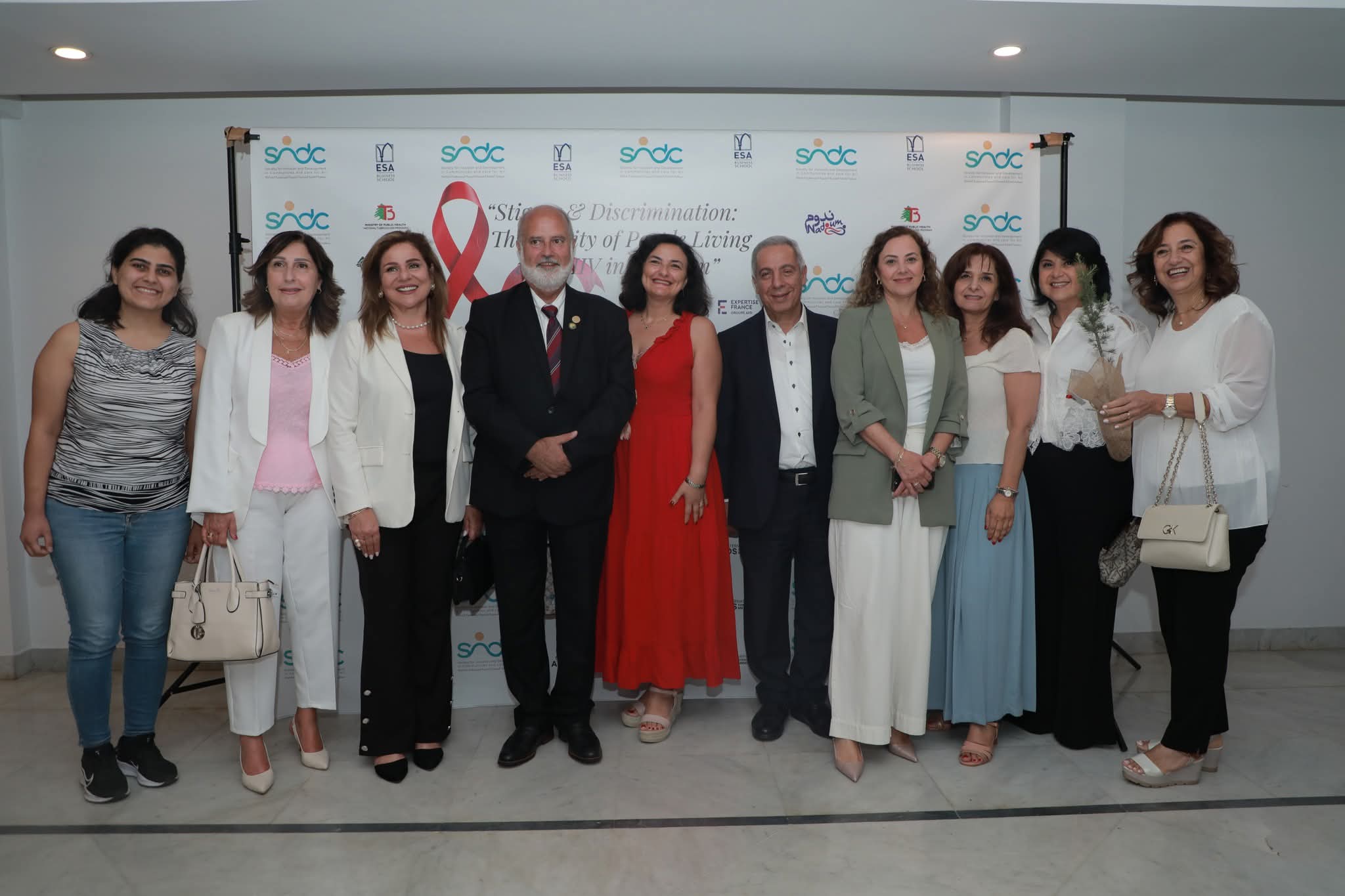 مؤتمر لجمعية العناية الصحية للتنمية المجتمعية عن الوصم والتمييز للمتعايشين مع نقص فيروس نقص المناعة البشري