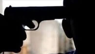 شاب ينهي حياته داخل سيارته خلف جامعة الحكمة في فرن الشباك