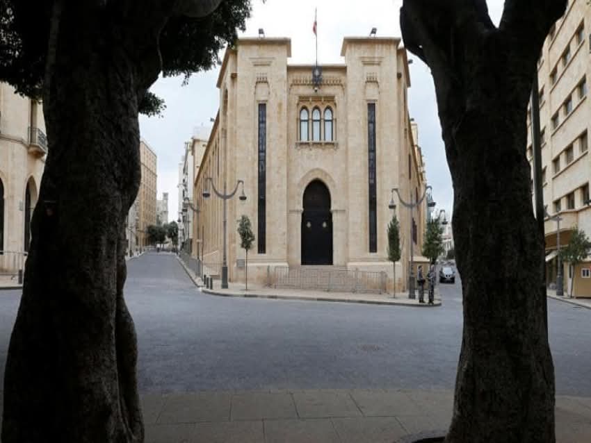 اللجان المشتركة أقرت اخضاع متعاقدي وزارة الإعلام لشرعة التقاعد وناقشت تنظيم الشراكة بين القطاعين العام والخاص