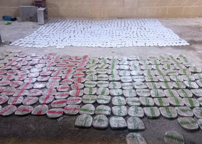 ضبط شحنة ضخمة من الحشيش المهرب من لبنان إلى سوريا