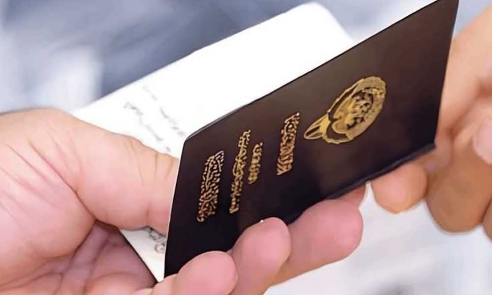 بينهم لبناني… الكويت تضبط عصابة تزوير