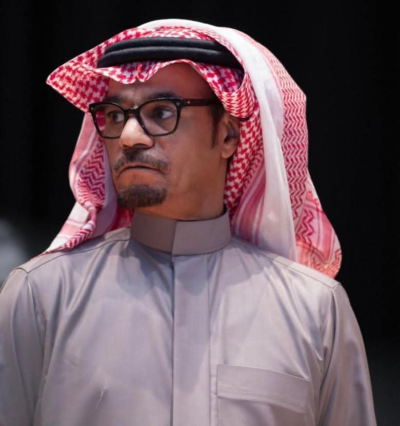 رابح صقر يتعرض لوعكة صحية مفاجئة على المسرح