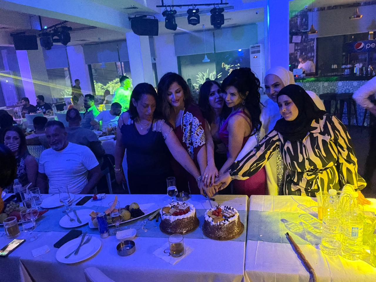 الفنانة حليمة تحتفل بعيد ميلادها 