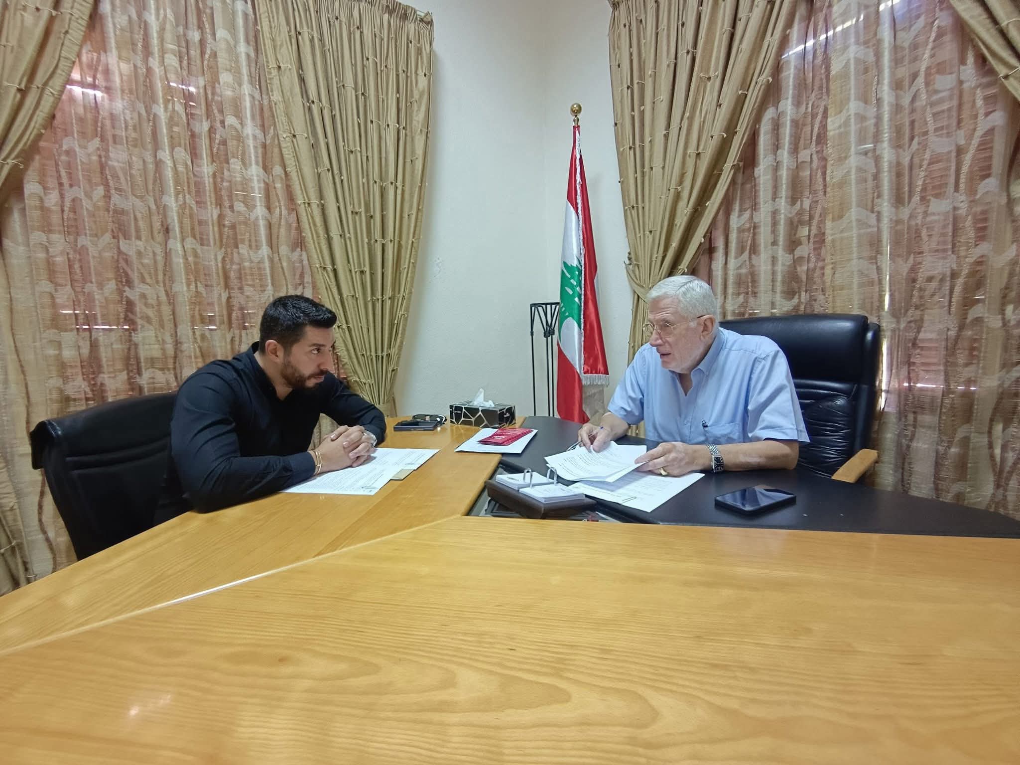 توقيع مذكّرة تفاهم بين بلديّة عمشيت والجامعة الأميركيّة للتكنولوجيا (AUT) - حالات