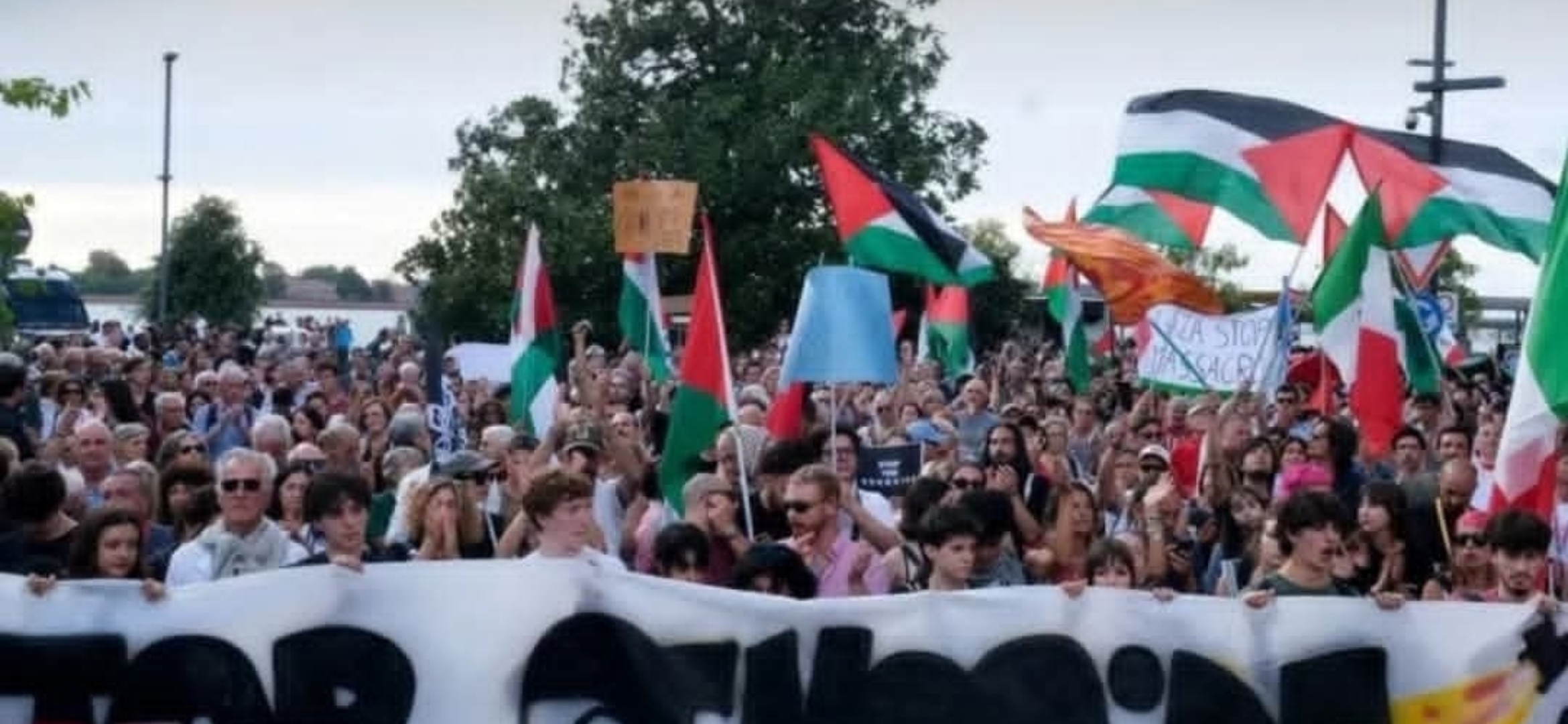 أكثر من 1,200 نجم عالمي يقاطعون إ,,,ر/ئيل: "لن نُبيّض الإب/دة"