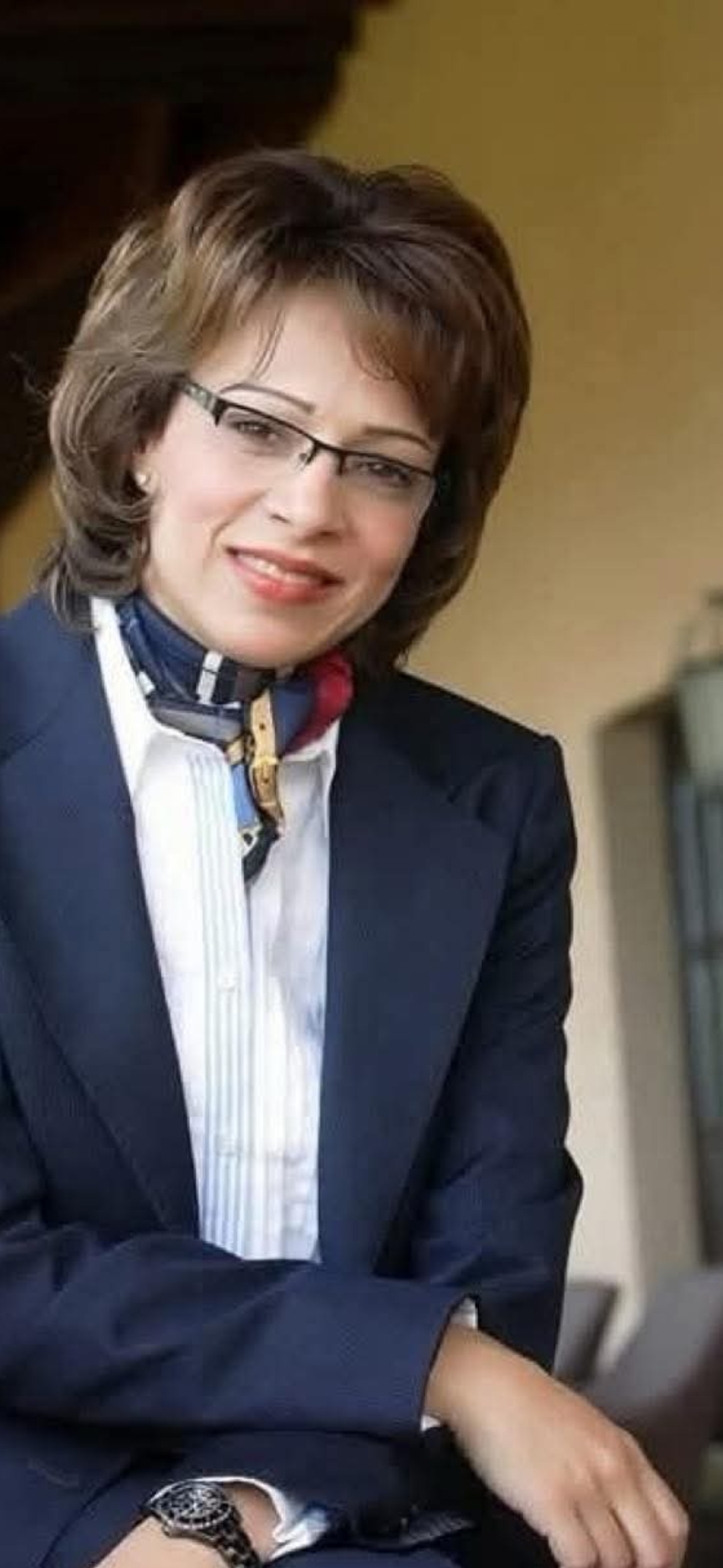 جمعية عباقرة العالم وترأس الجمعية العالمية للذكاء.