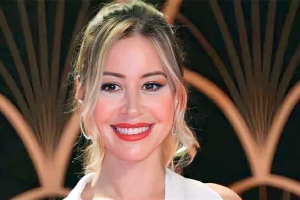 مهرجان الجونة السينمائي يمنح منة شلبي جائزة الإنجاز الإبداع