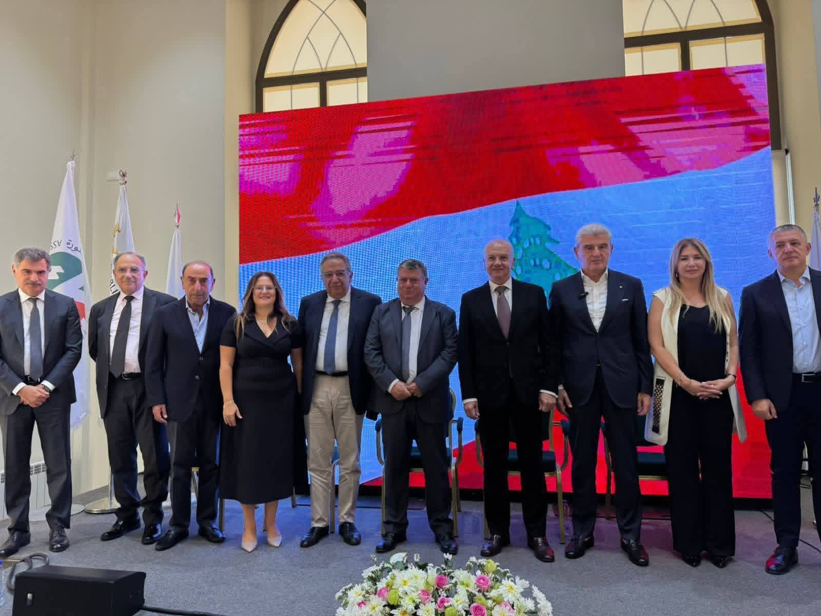 عيسى الخوري في جولته الكورانية: