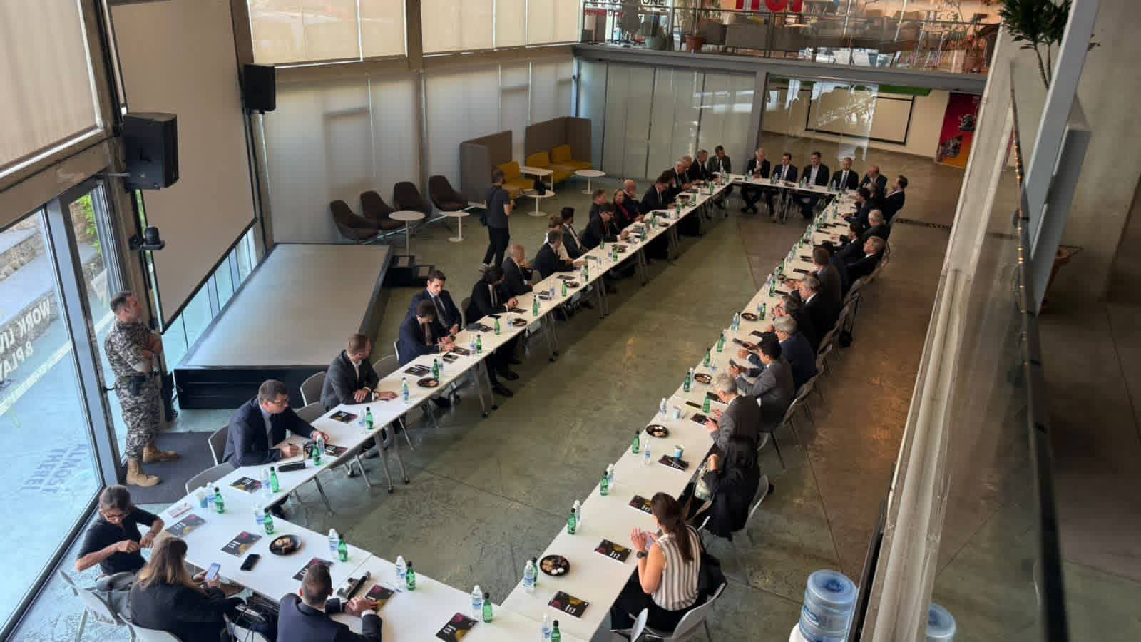 شحادة أمام وفد "MEDEF": لبنان يملك الكفاءات ليصبح مركزاً إقليمياً للتكنولوجيا