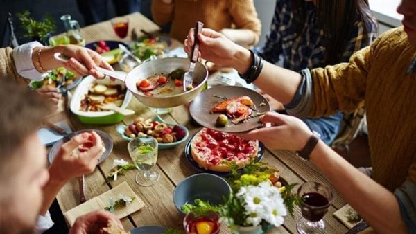 انتحال صفة وسموم... ماذا يأكل اللبنانيّون