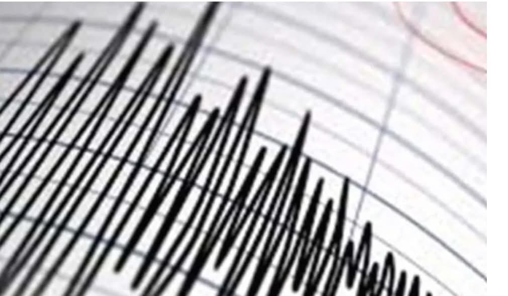زلزال بقوة 6.1 درجة ضرب إقليم الملوك بإندونيسيا