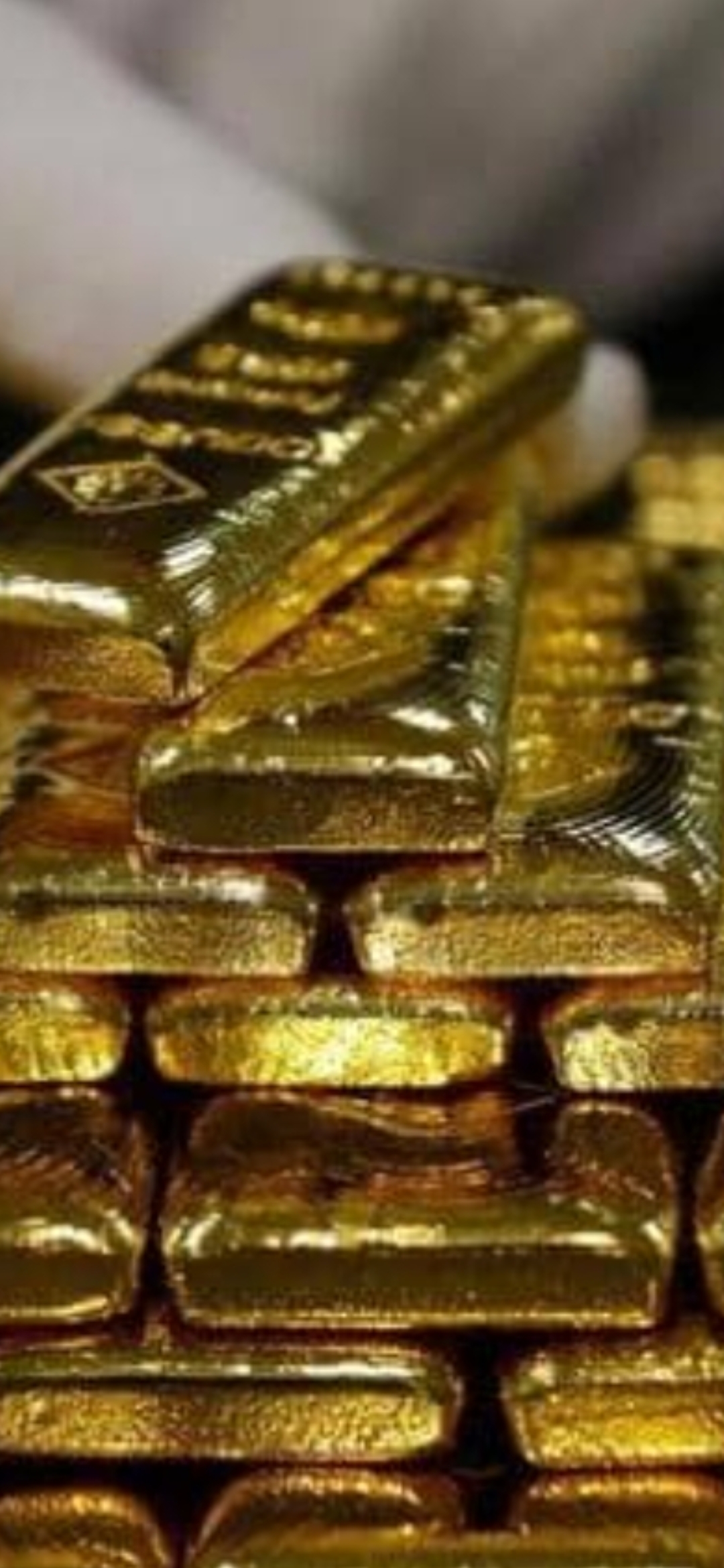 من 35 إلى 4000 دولار... قصة الذهب اللبناني الذي لم