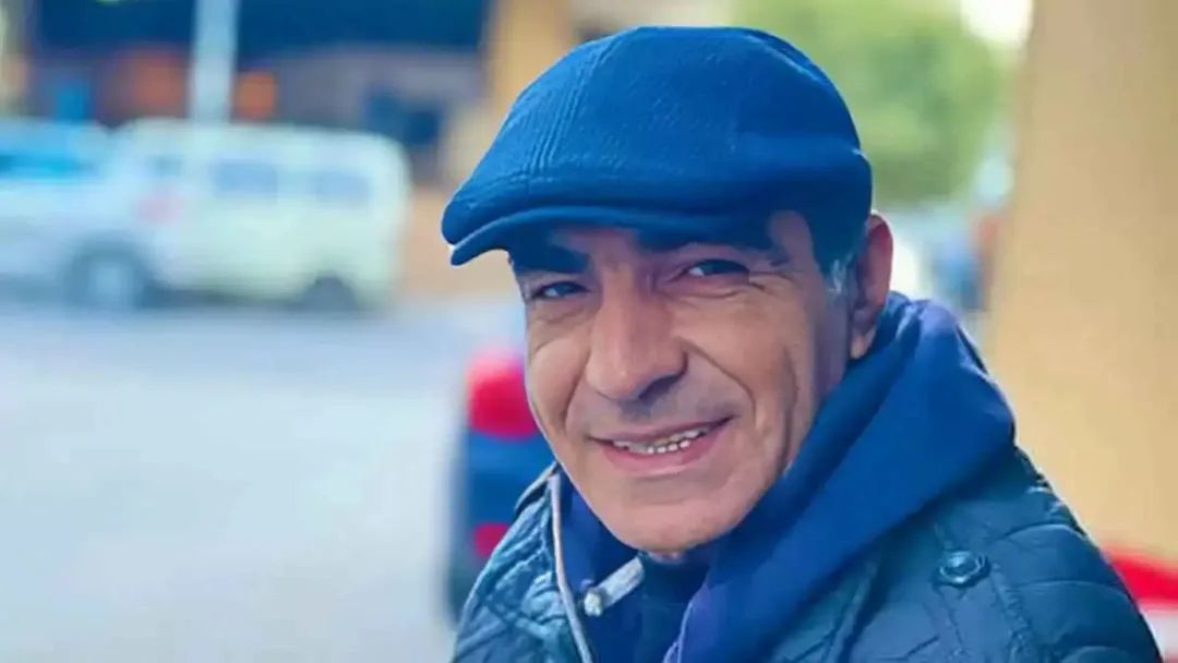 وفاة الفنان المغربي مصطفى سوليت بعد تعرّضه لإعتداء وحشي