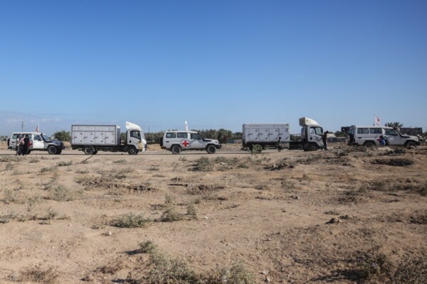 الإذاعة الإسرائيلية: الحكومة قررت عدم فتح معبر رفح حتى تكثف حماس إعادة جثث الأسرى المختطفين لديها