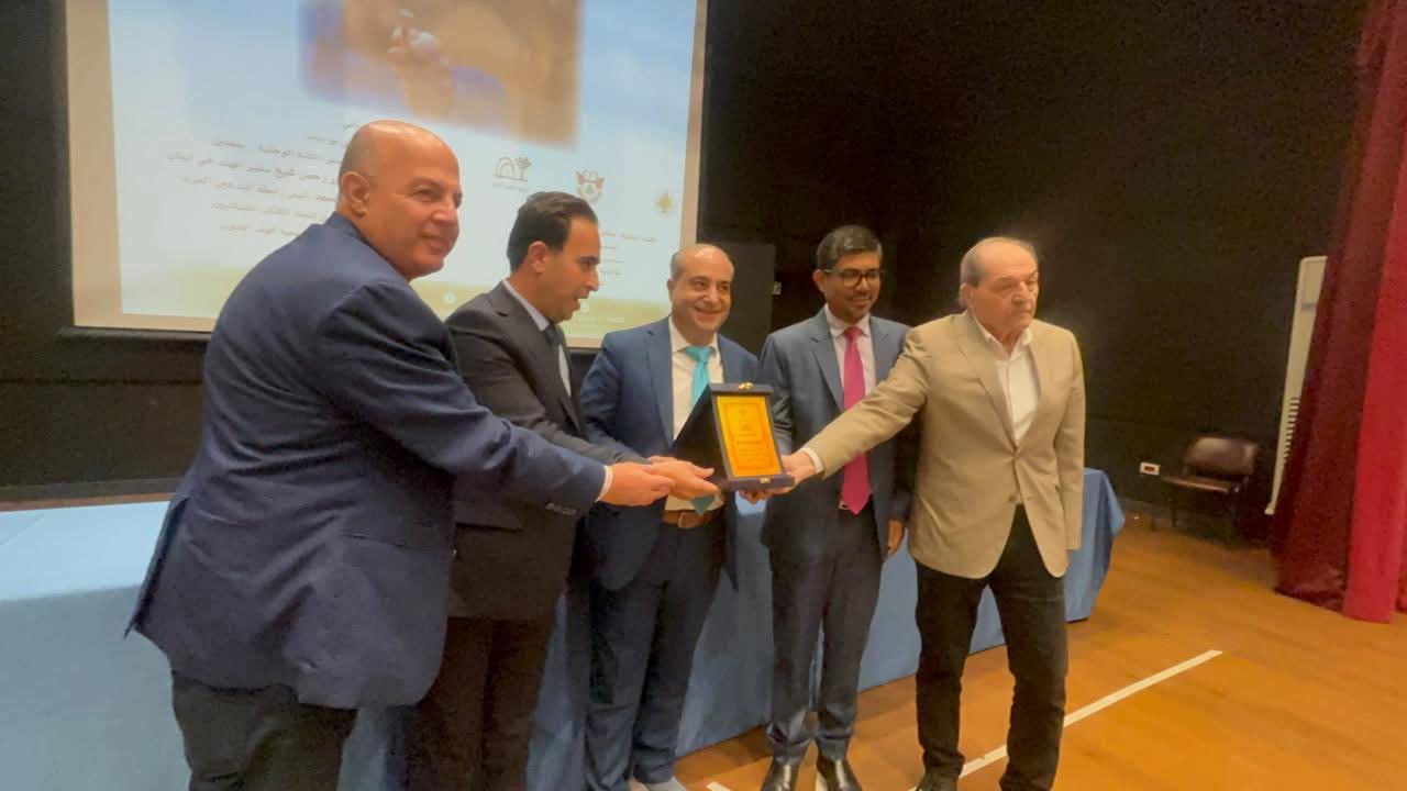 بعد نيله جائزة في الهند... ندوة تكريمية تحتفي بعالمية غاندي بو ذياب*
