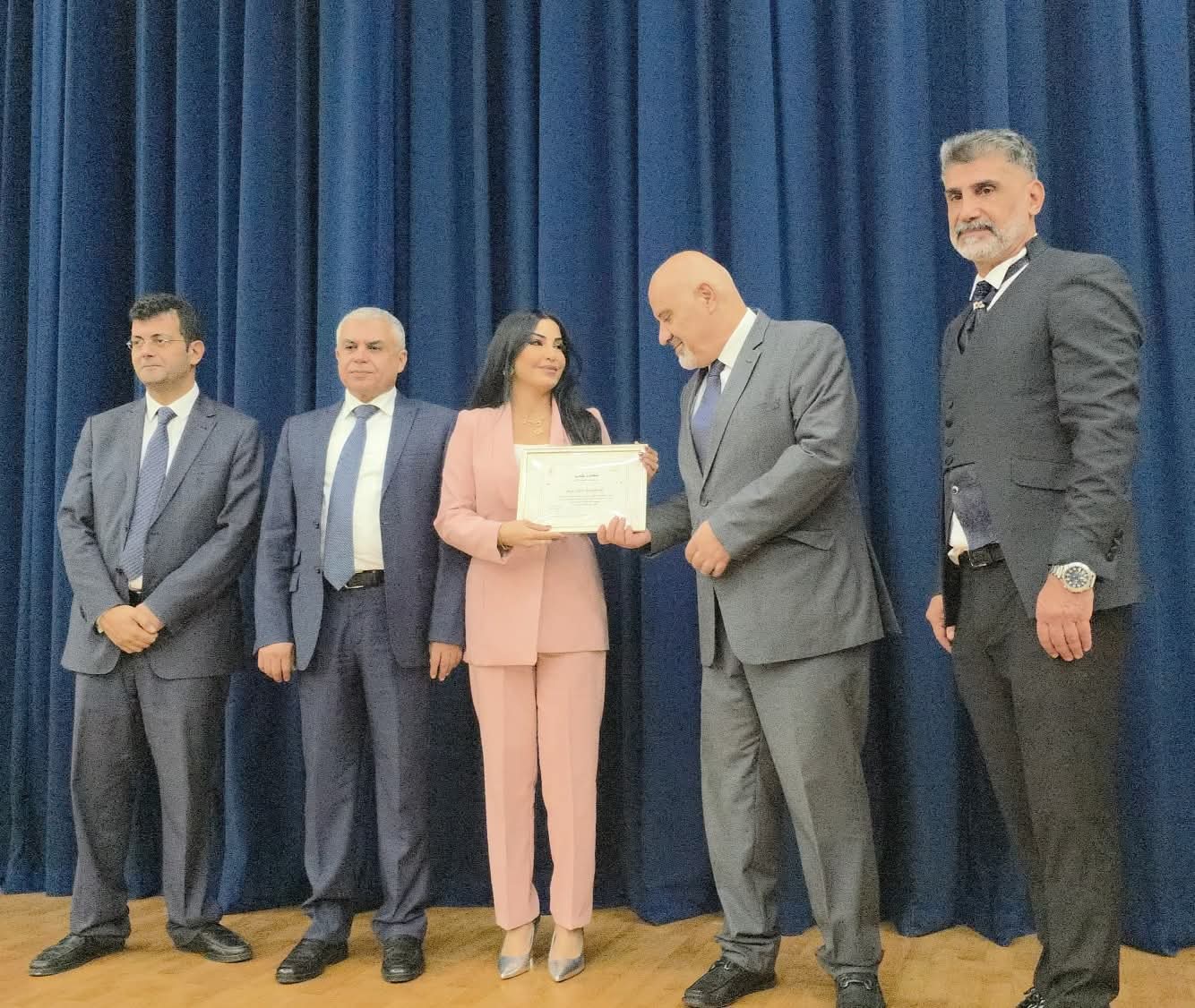 صحة المرأة الجسدية والنفسية "مؤتمر وطني" داعم وشامل ..