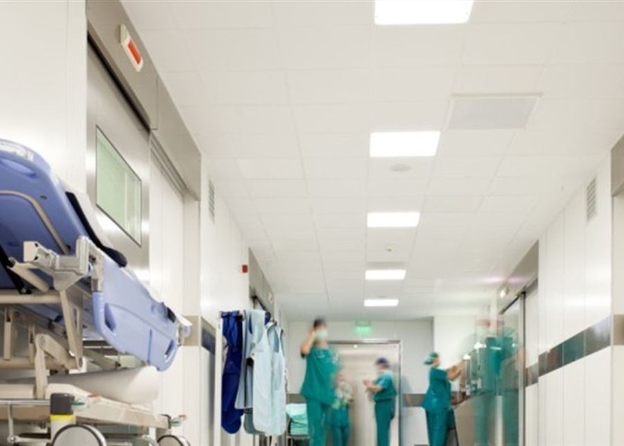 وفاة طبيب بعد سقوطه من شرفة منزله