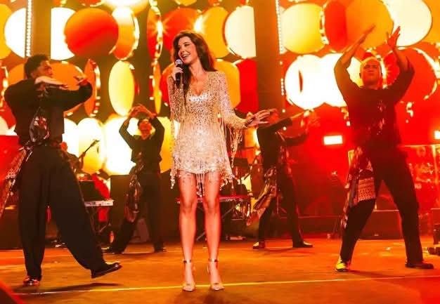 نانسي عجرم تحيي حفلا جماهيريا استثنائيا في إندونيسيا