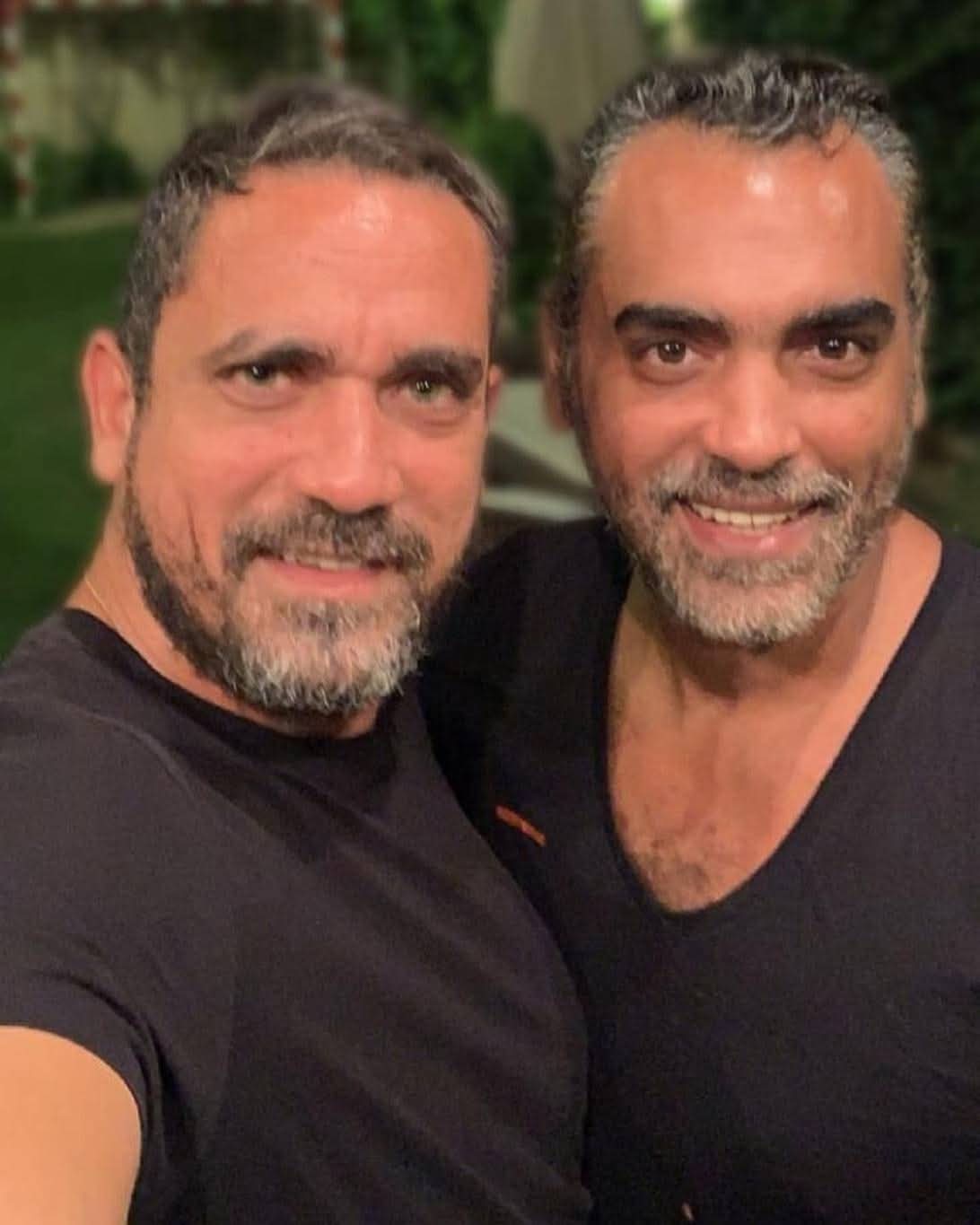 أحمد شقيق أمير كرارة الأصغر في العناية المركزة ..