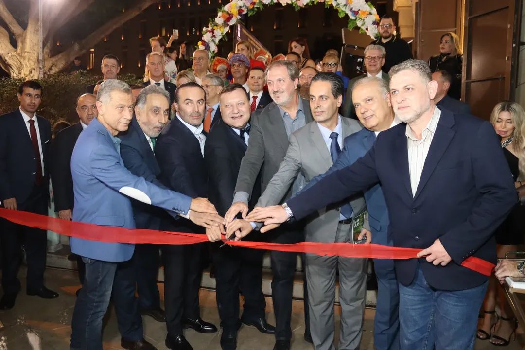 مهرجان "يوم الأمة" يتألق في بيروت