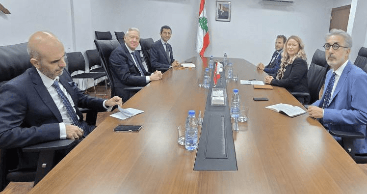 رجّي عرض مع السفيرة حي التحضيرات لاجتماع "الاتحاد من أجل المتوسط" في برشلونة وسبل تعزيز الشراكة الأورومتوسطية