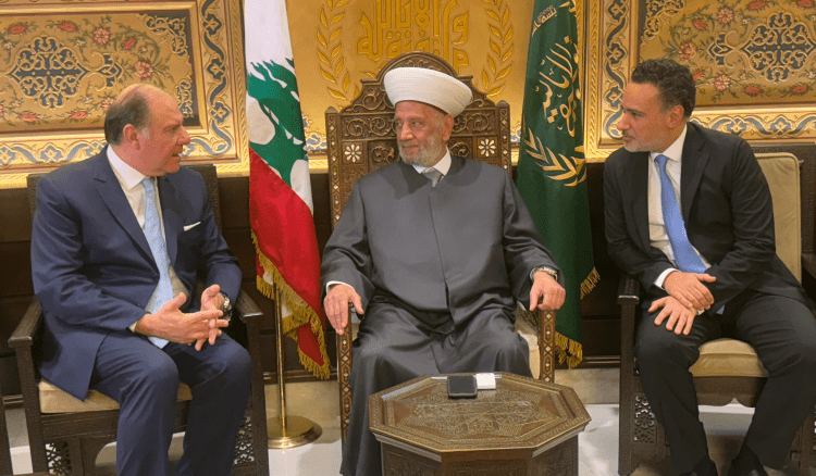 دريان تابع الاوضاع المالية مع حاكم مصرف لبنان ورئيس لجنة الرقابة على المصارف