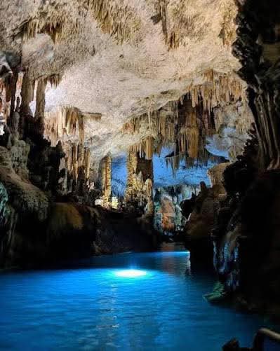 قرار وزيرة السياحة