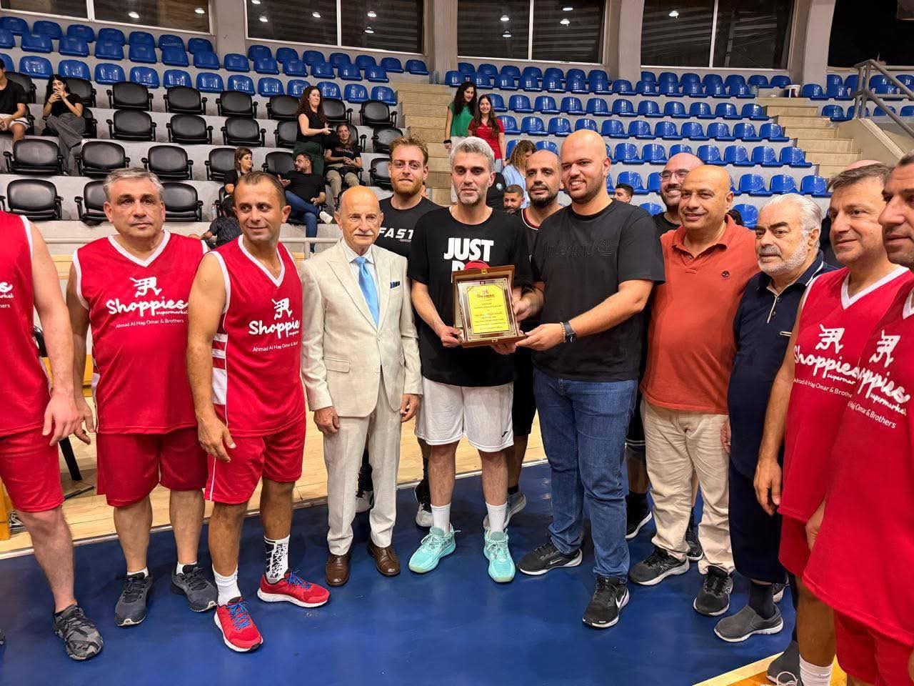 بلدية طرابلس تفوز على بلدية الميناء في مباراة ودية لكرة السلة