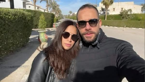 آمال ماهر وعلي محجوب يعترفان بعد صمت بحقيقة زواجهما