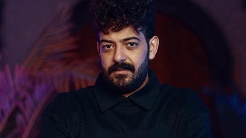 قلبه توقف أكثر من مرة ويُعاني من نزيف في المخ..