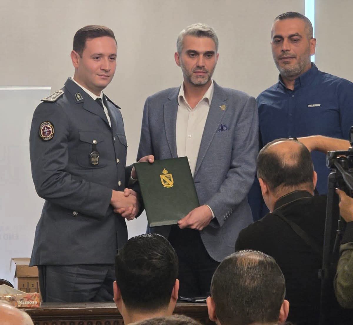 تسلّم النقيب صلاح الدين الأيوبي قيادة شرطة بلدية طرابلس رسميًا