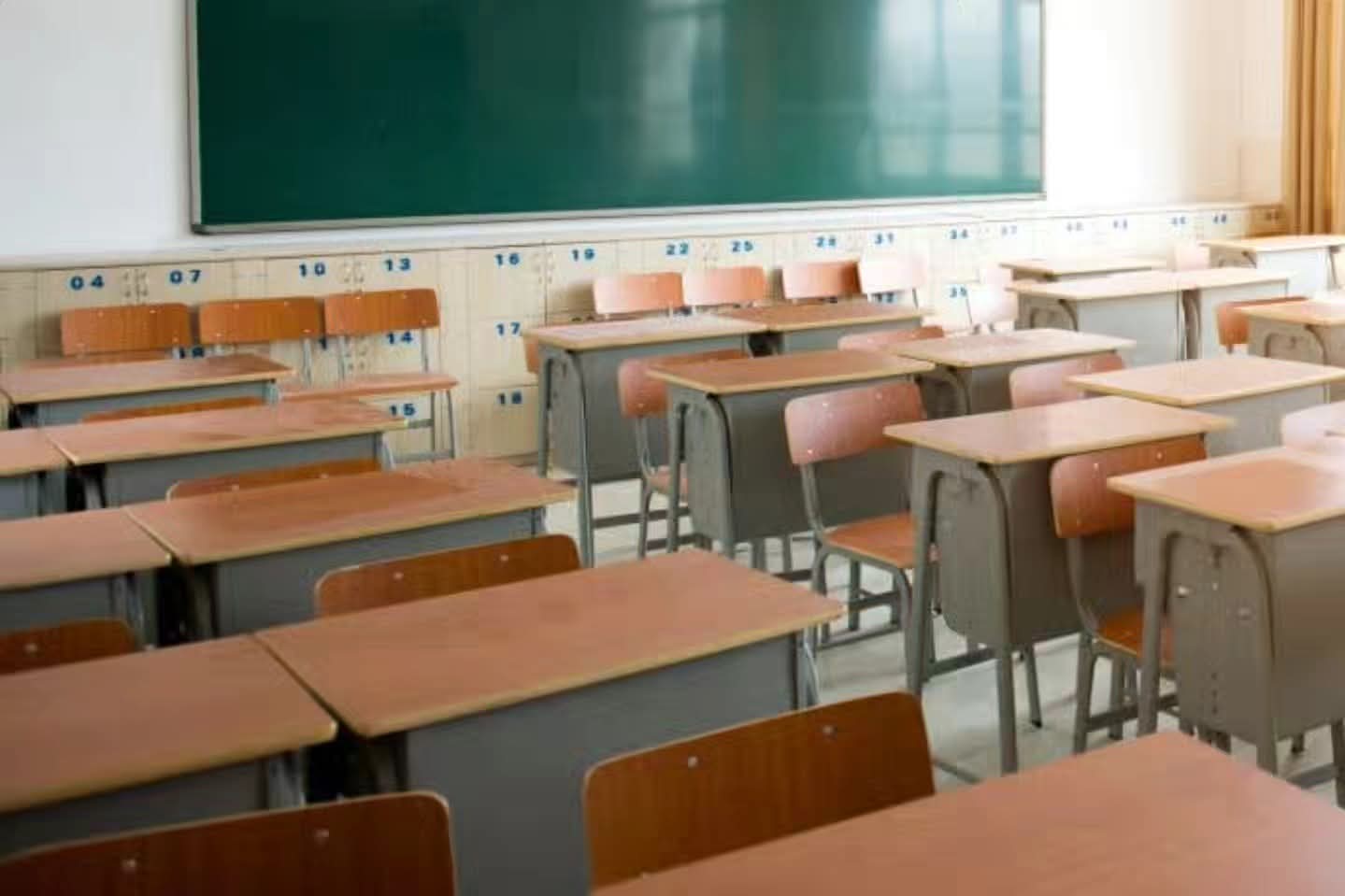 بعد انتشار فيديو الاعتداء على طالب في بيروت... اليكم تفاصيل الحادثة وهوية المعتدين والضحايا! 