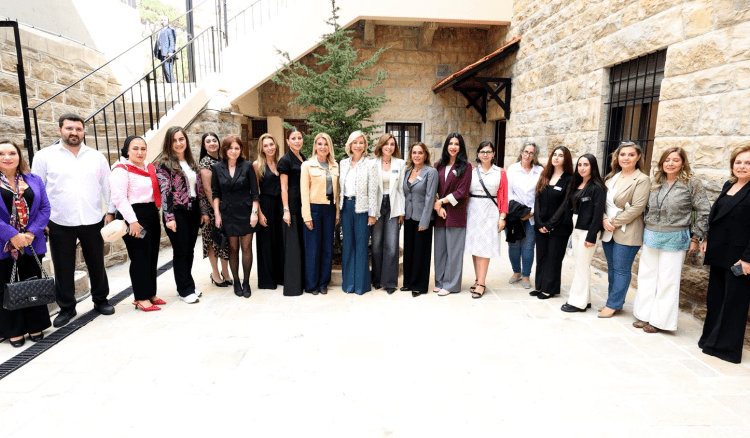 اللبنانية الأولى زارت مشروع "نساء الشمس" التابع لجمعية "سطوح بيروت