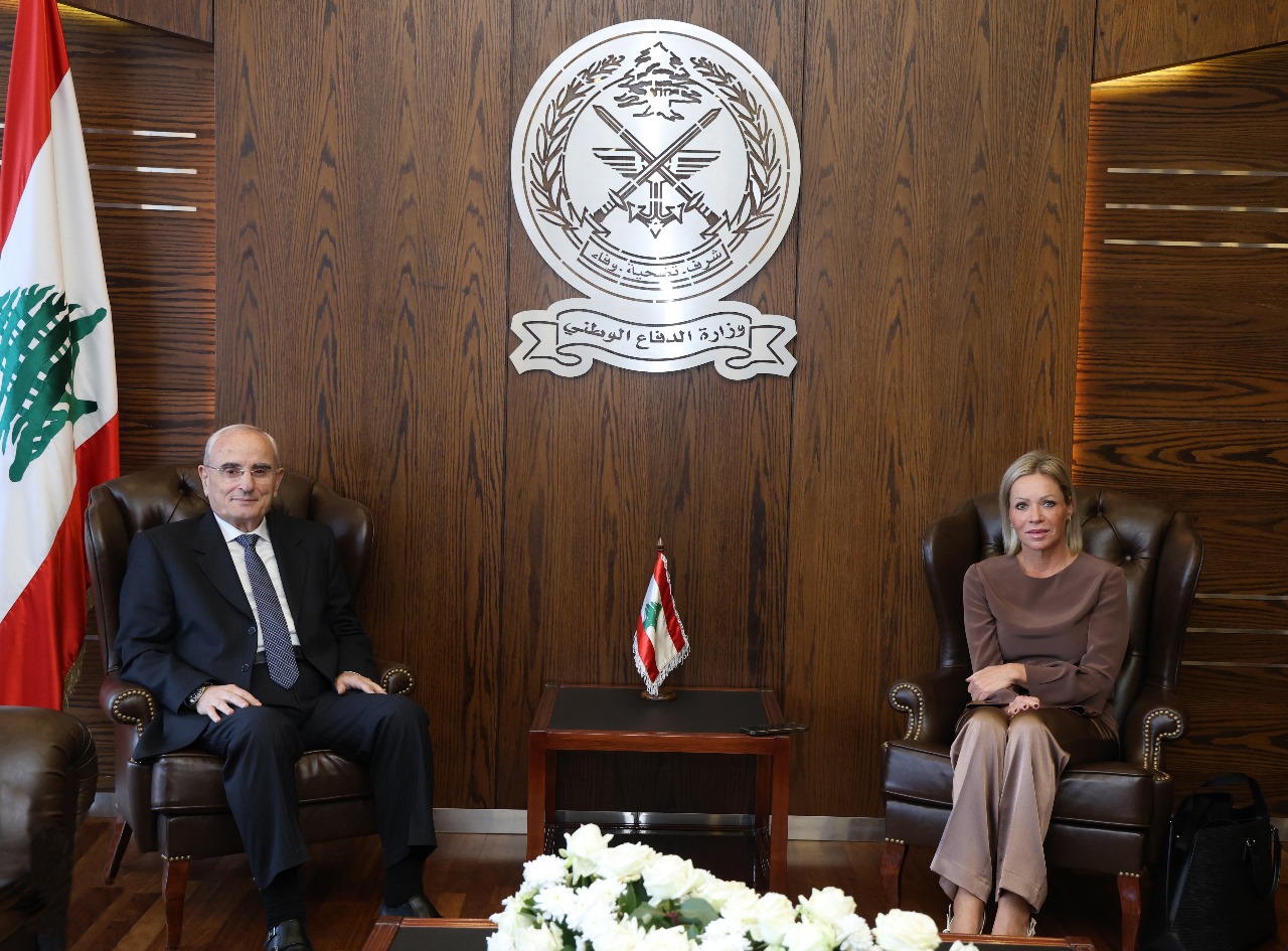 وزير الدفاع الوطني يستقبل المنسقة الخاصة للأمم المتحدة في لبنان...