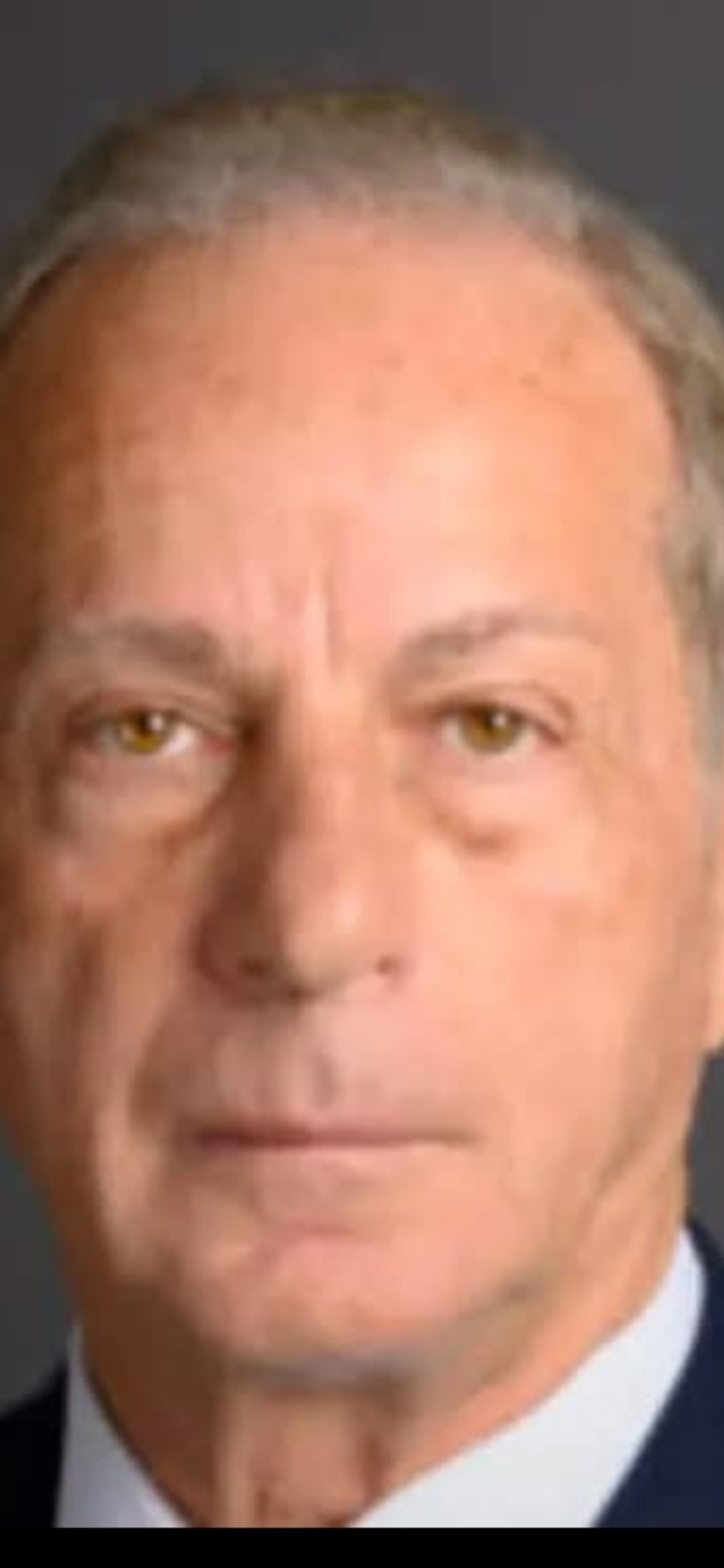 وصول السفير الجديد ميشال عيسى إلى لبنان