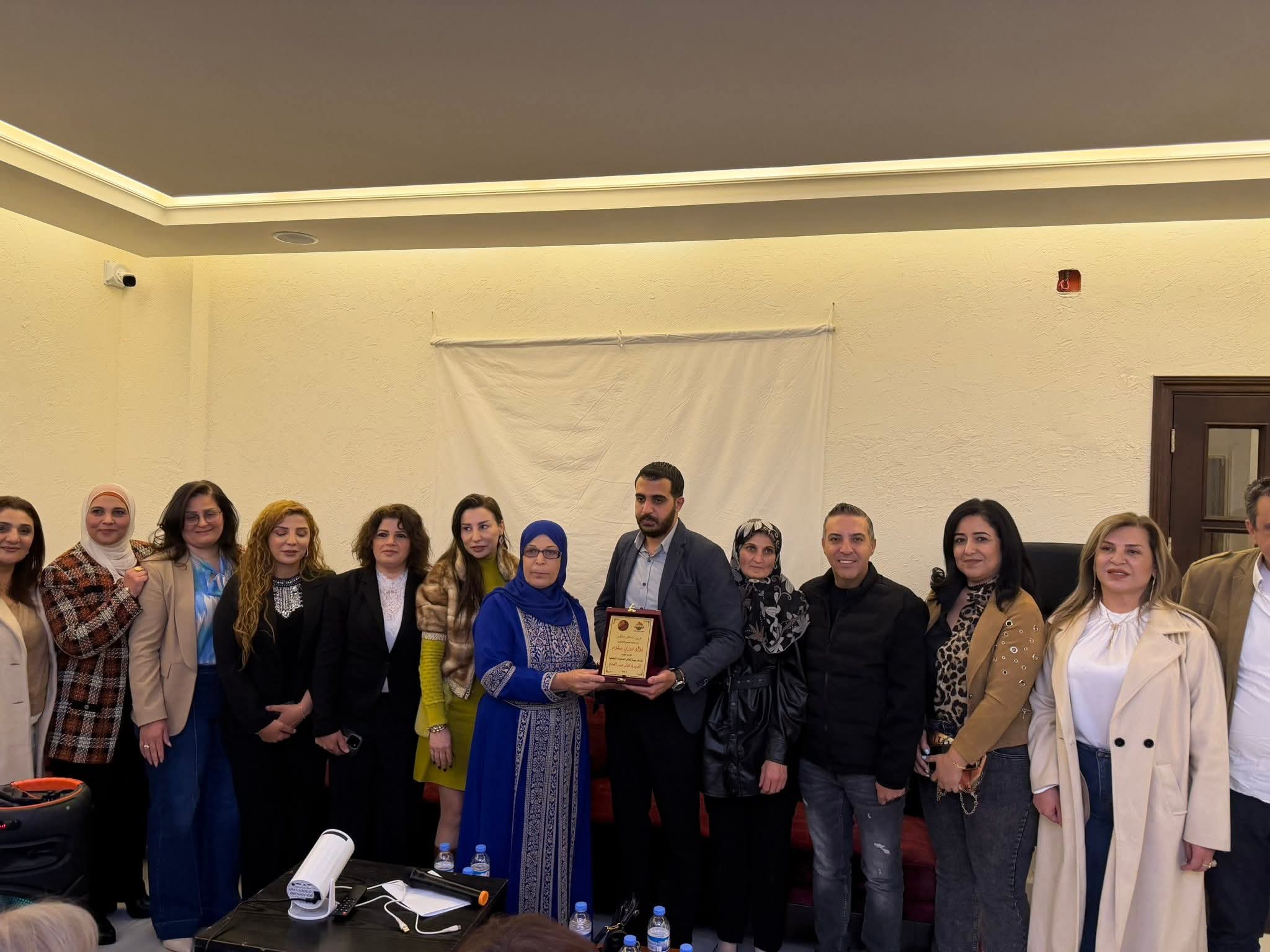 ندوة في كفرزبد تؤكد دور المرأة في القرار والتنمية… وتجارب انتخابية تكسر قيود المجتمع