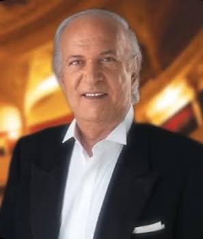 عمر خيرت .. يتعرض لوعكة صحية ..