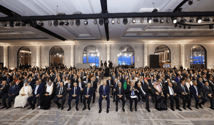 انطلاق جلسات مؤتمر "بيروت واحد". تحت عنوان "بيروت تنهض من جديد"