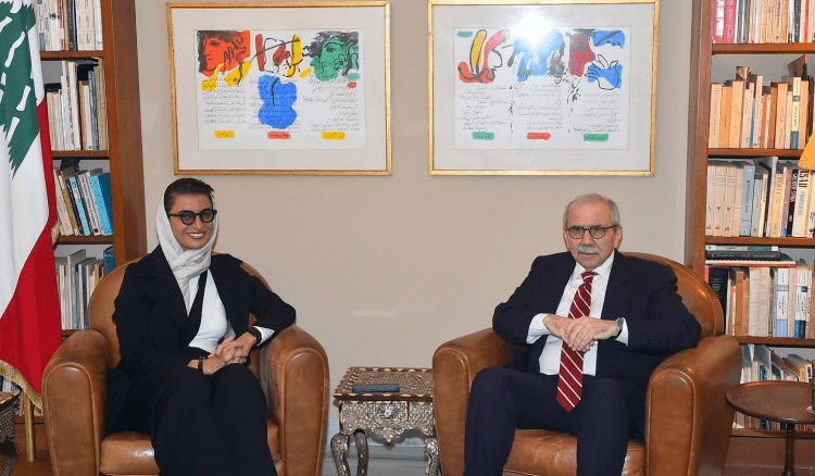 سلام استقبل الوزيرة الكعبي وتأكيد تعزيز الشراكة بين البلدين ثقافيا واقتصاديا  