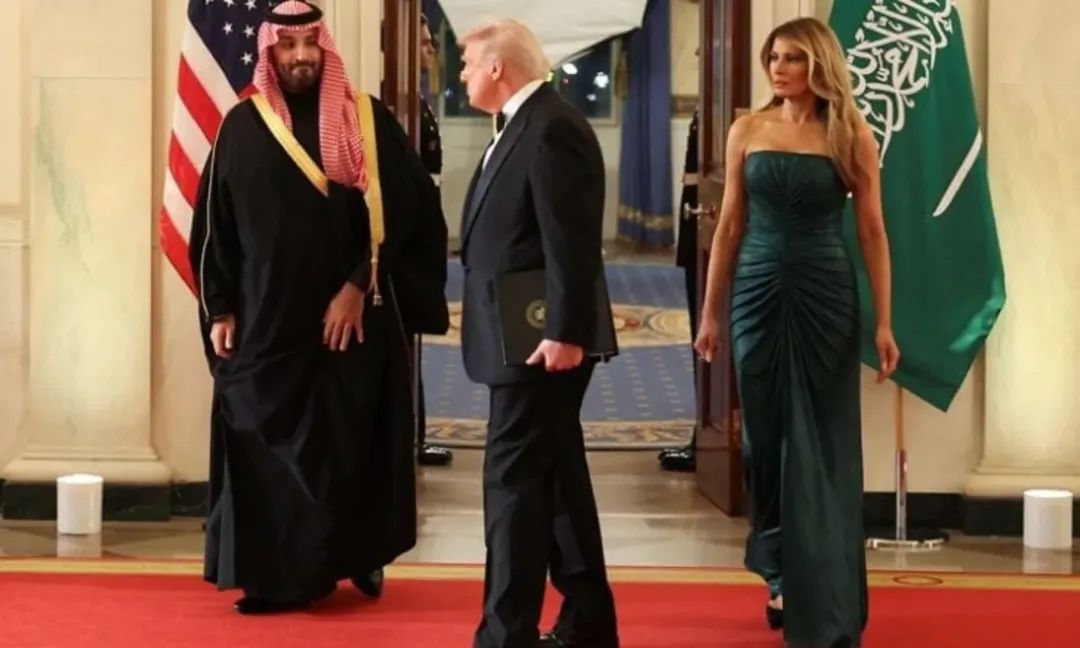 وليمة رئاسية تجمع ولي العهد السعودي بكبار قادة التكنولوجيا والرياضة