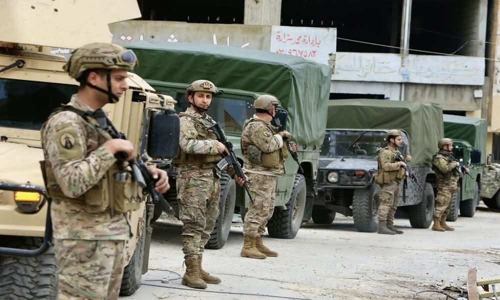 الجيش يداهم حي الشراونة في بعلبك بعد اشتباكات مسلّحة