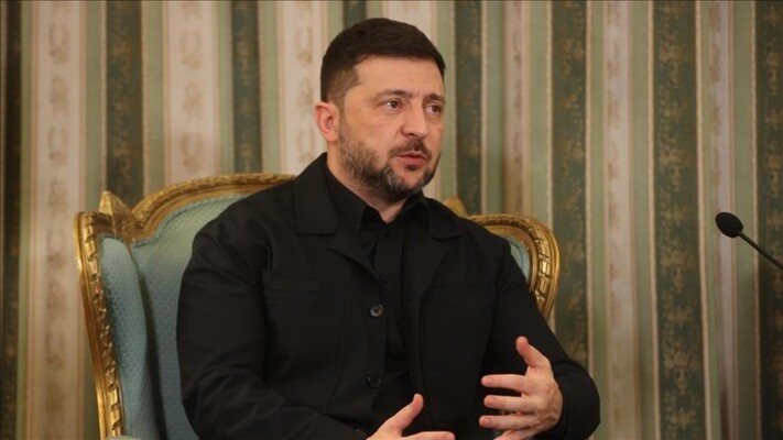 زيلينسكي: الأسلحة وأنظمة الدفاع الجوي مهمة لنا وكذلك الضغط بالعقوبات على روسيا