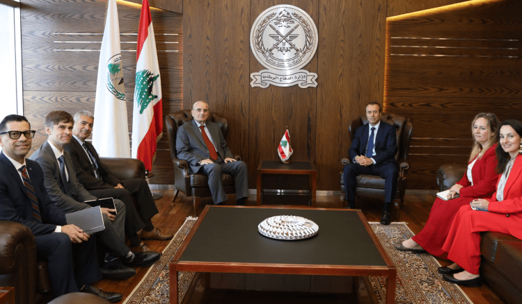 وزير الدفاع عرض مع خياري التعاون بين لبنان و"اليونيفيل" واستقبل رئيس المحكمة العسكرية