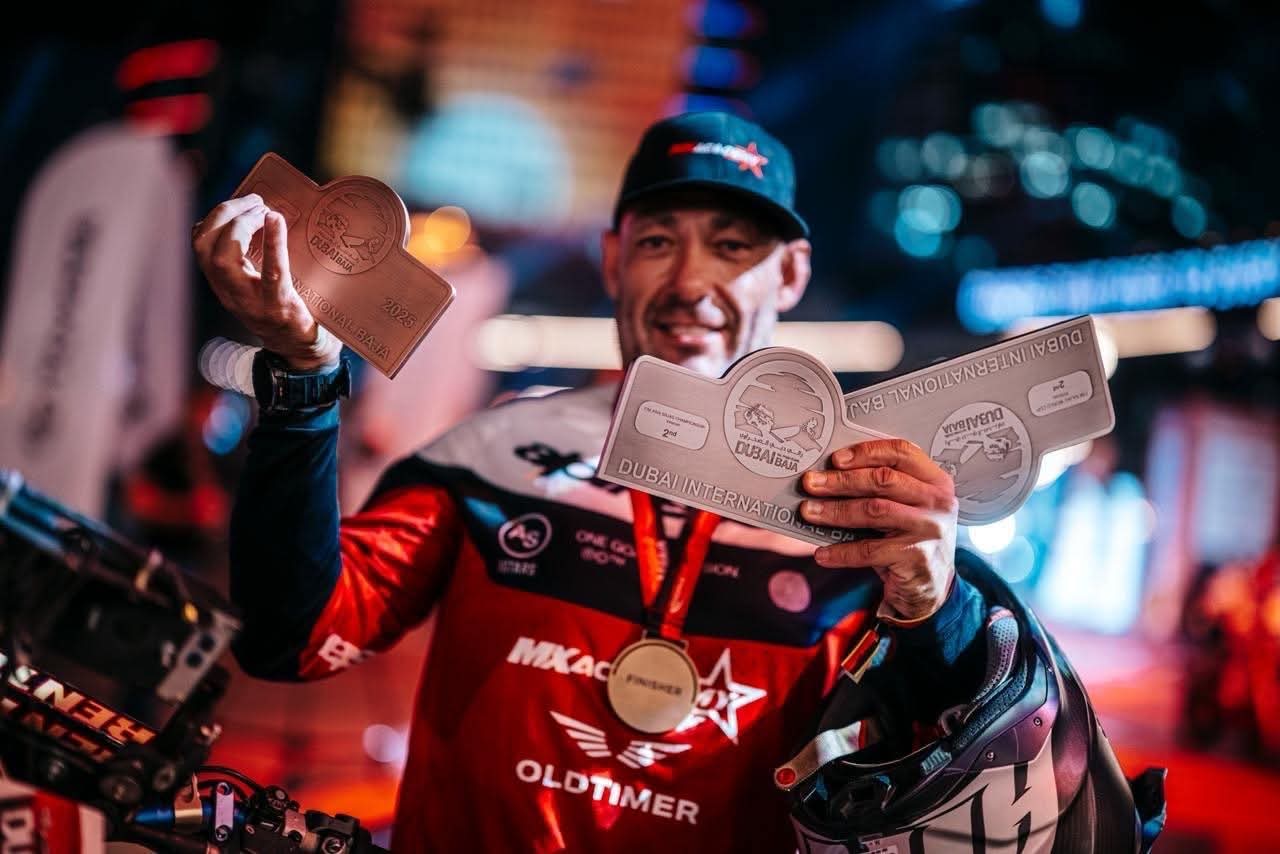 الدراّج اللبناني رفيق عيد وصيفاً لبطل العالم