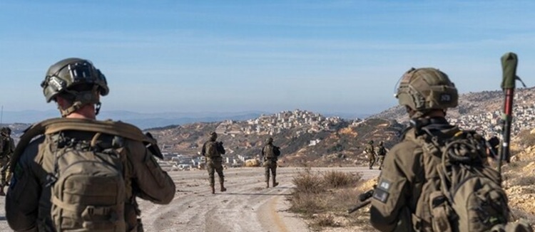 الجيش الاسرائيلي: سقوط 6 اصابات بين 3 ضباط في اشتباكات مع مسلحين في بيت جن جنوب سوريا