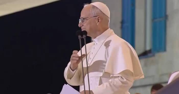 البابا يختتم اليوم الثاني من زيارته بلقاء الشبيبة في بكركي