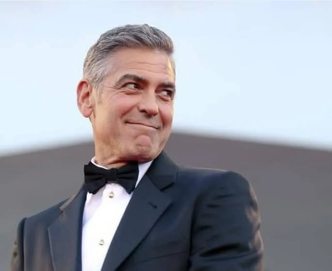 جورج كلوني: «أسافر دوماً بالقطار