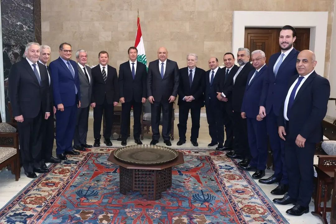 الرئيس عون مستقبلا اتحاد مجالس رجال الاعمال اللبنانية الخليجية: